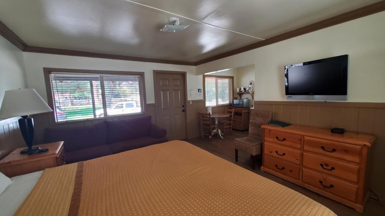 Kernville Inn ภายนอก รูปภาพ