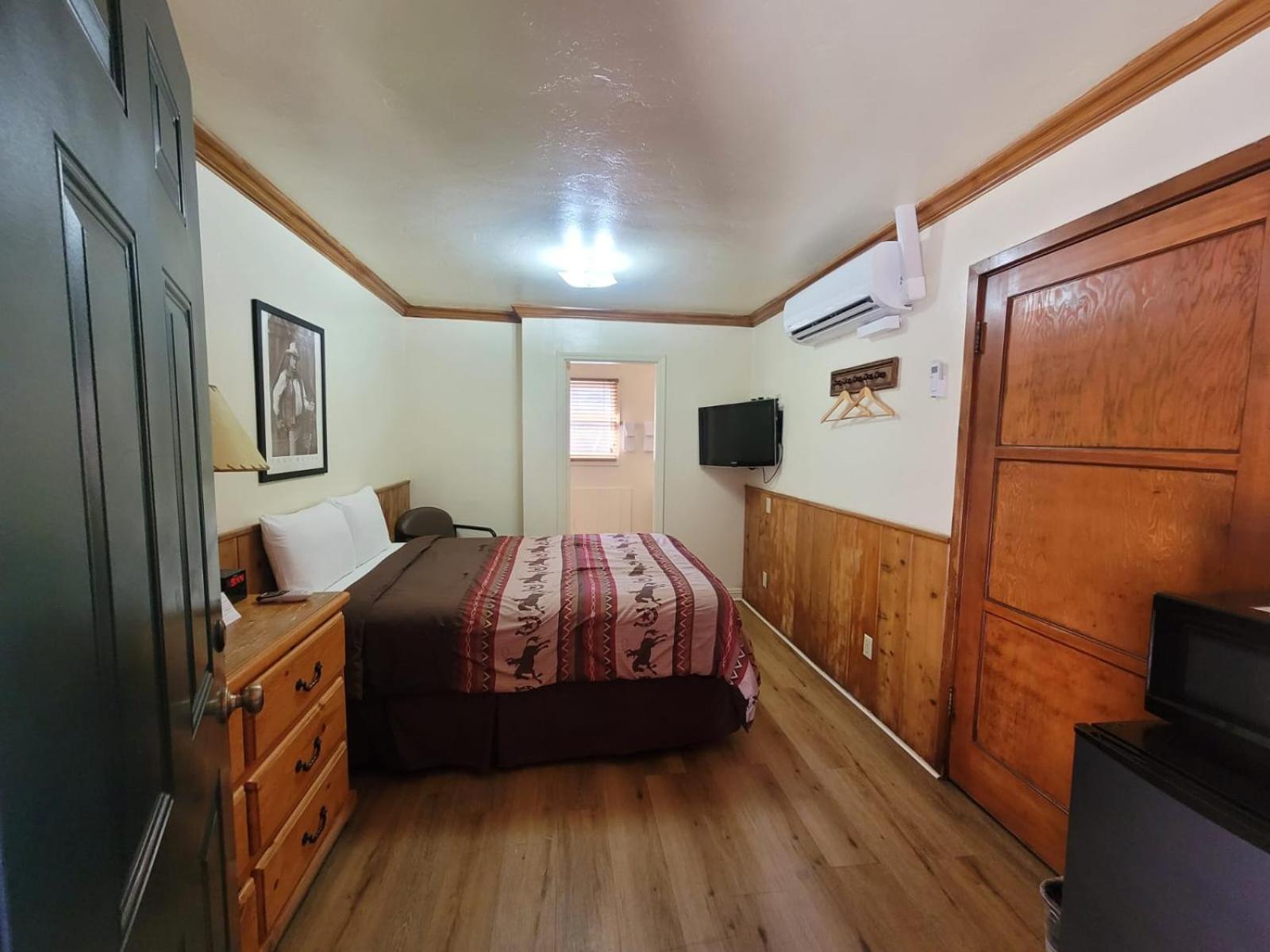 Kernville Inn ภายนอก รูปภาพ