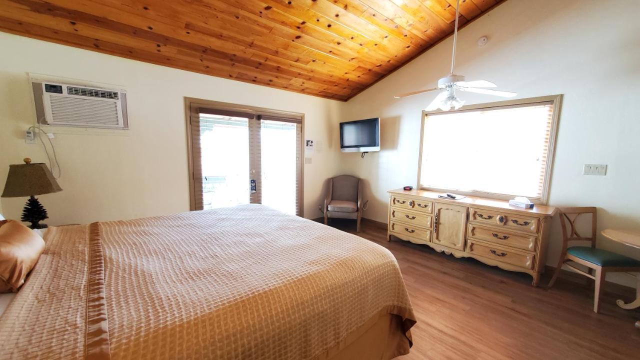 Kernville Inn ภายนอก รูปภาพ