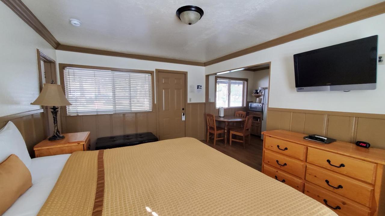 Kernville Inn ภายนอก รูปภาพ